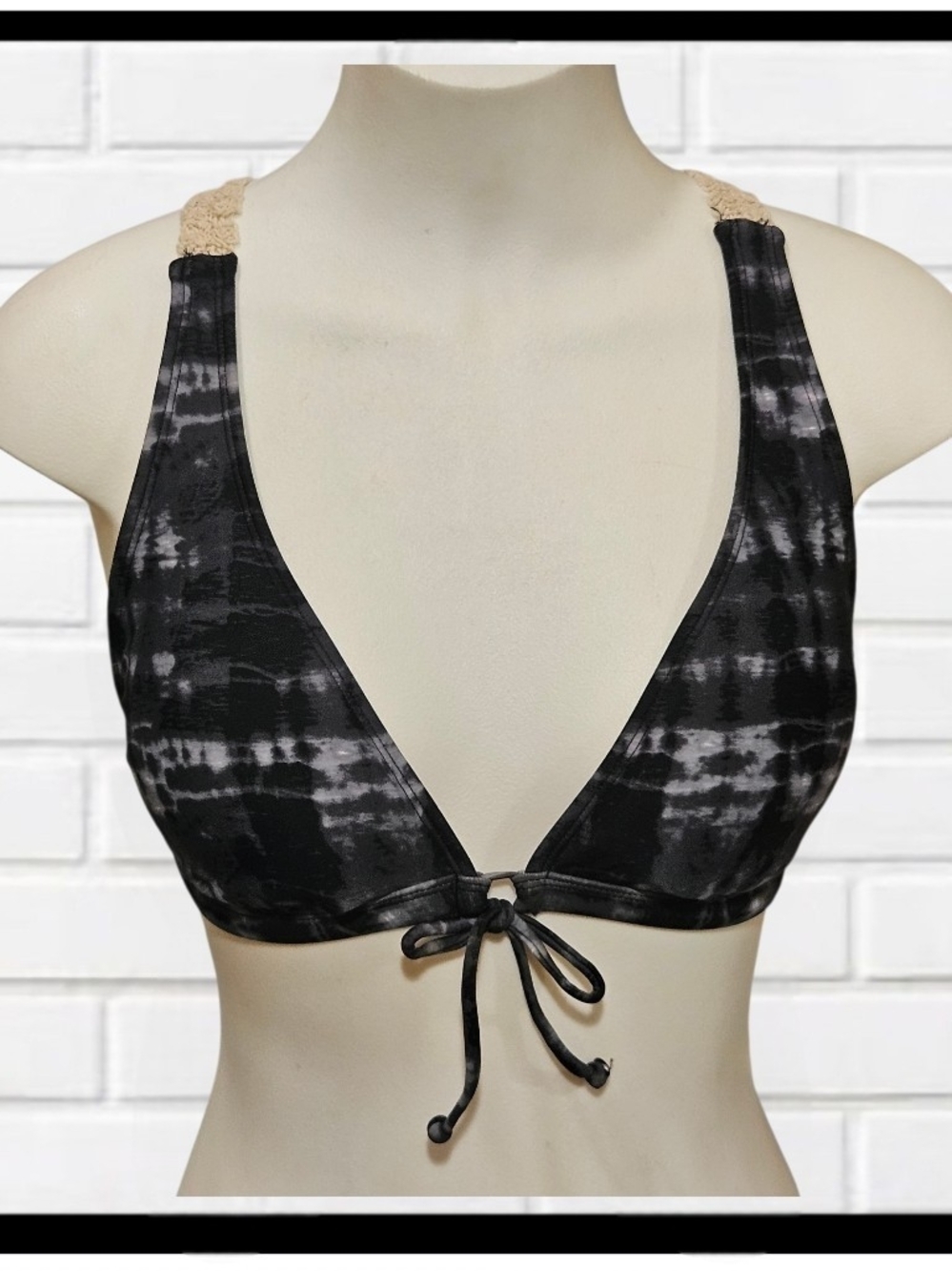 NWT Bongo Coachella Cool Black Tie Dye Crochet Back Bikini Top Small